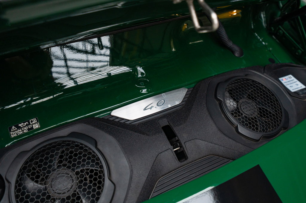 Porsche 992 GT3 Touring