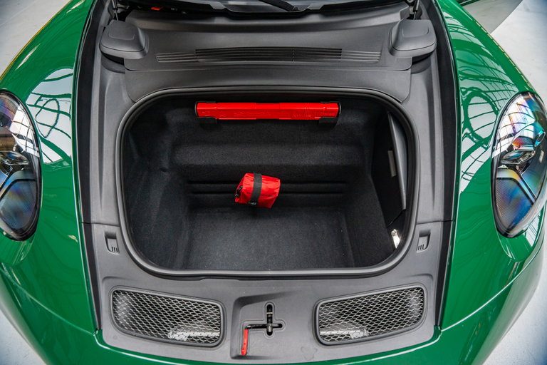 Porsche 992 GT3 Touring