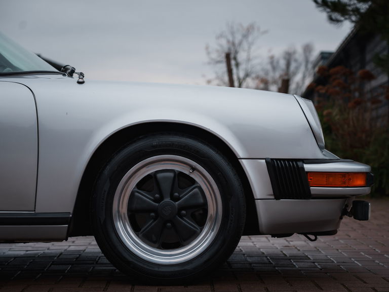 Porsche 911 SC