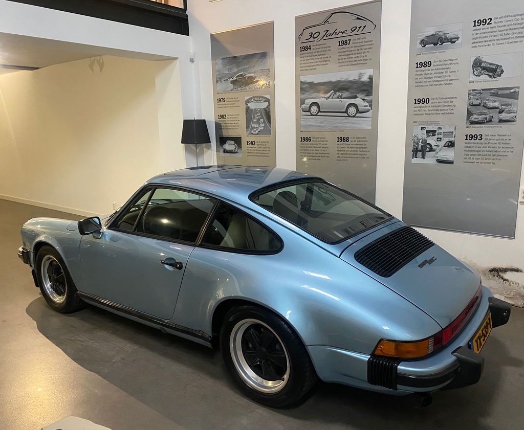 Porsche 911 SC