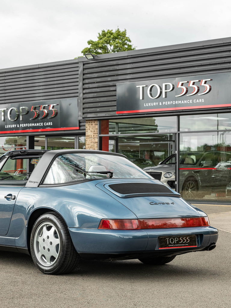 Porsche 964 Carrera 4