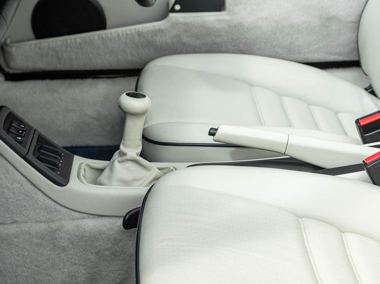 Porsche 964 Carrera 4