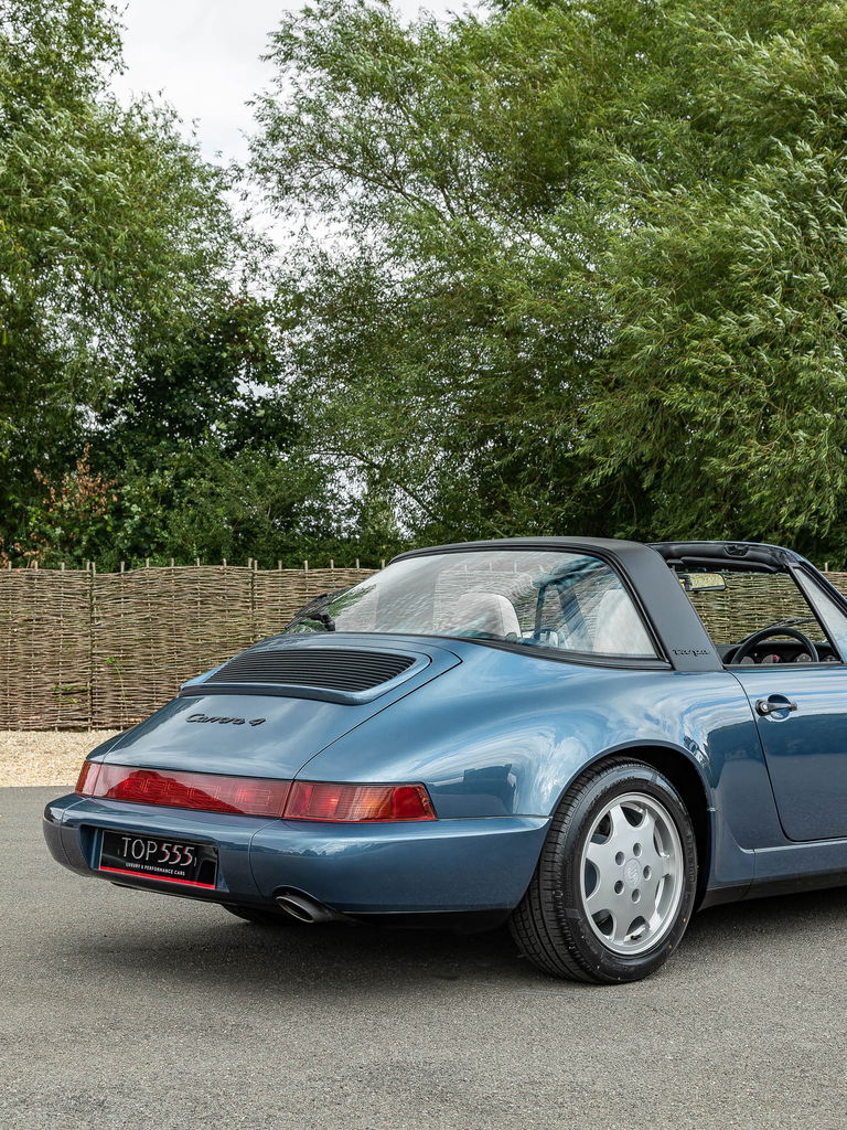 Porsche 964 Carrera 4