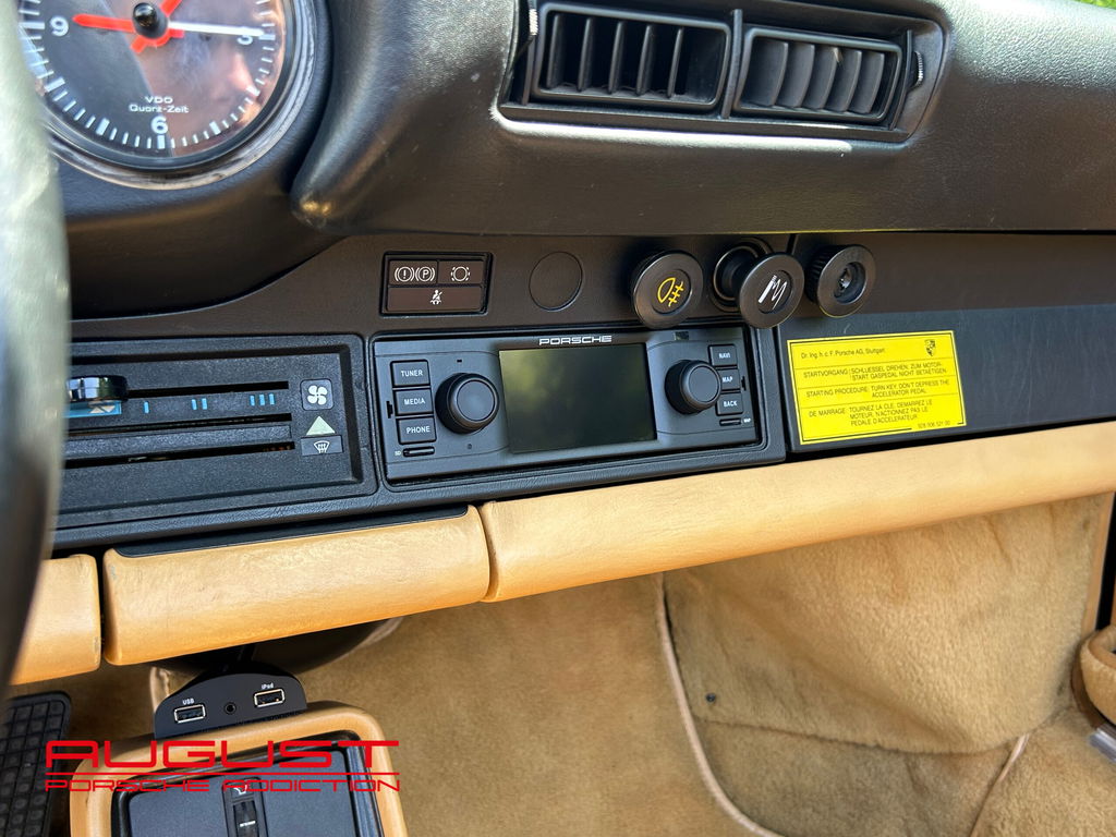 Porsche 911 Carrera 3.2 WTL