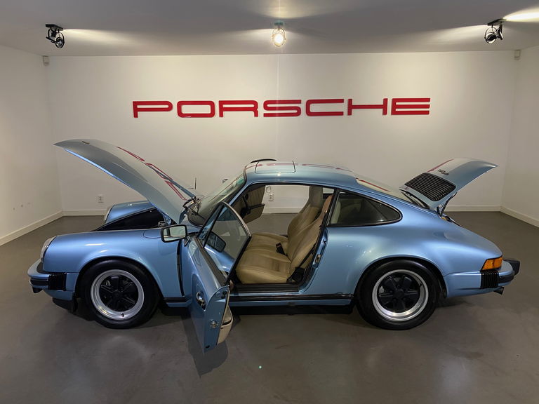 Porsche 911 SC