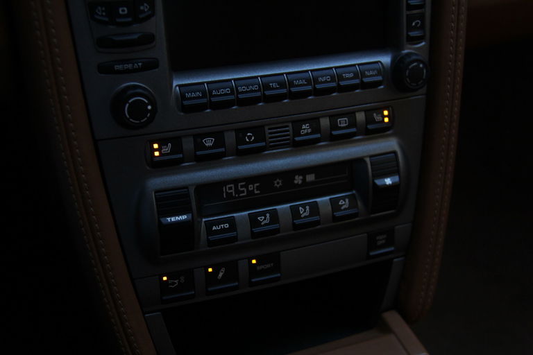 Porsche 987 Cayman S