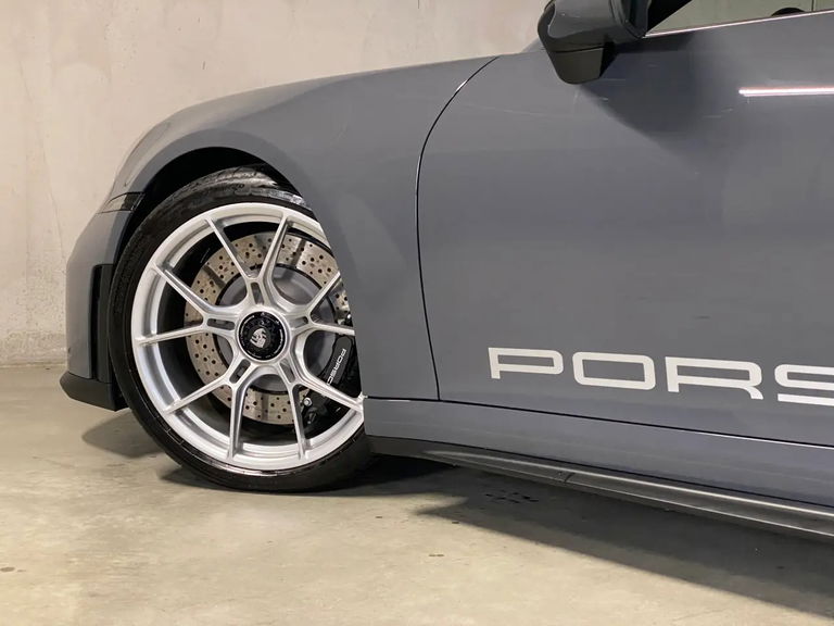 Porsche 992.2 GT3 Touring