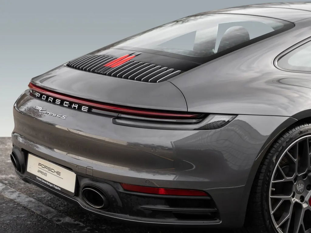 Porsche 992 Carrera 4S