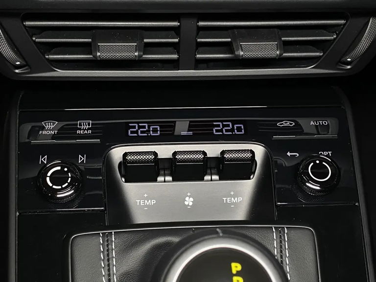 Porsche 992.2 GT3 Touring