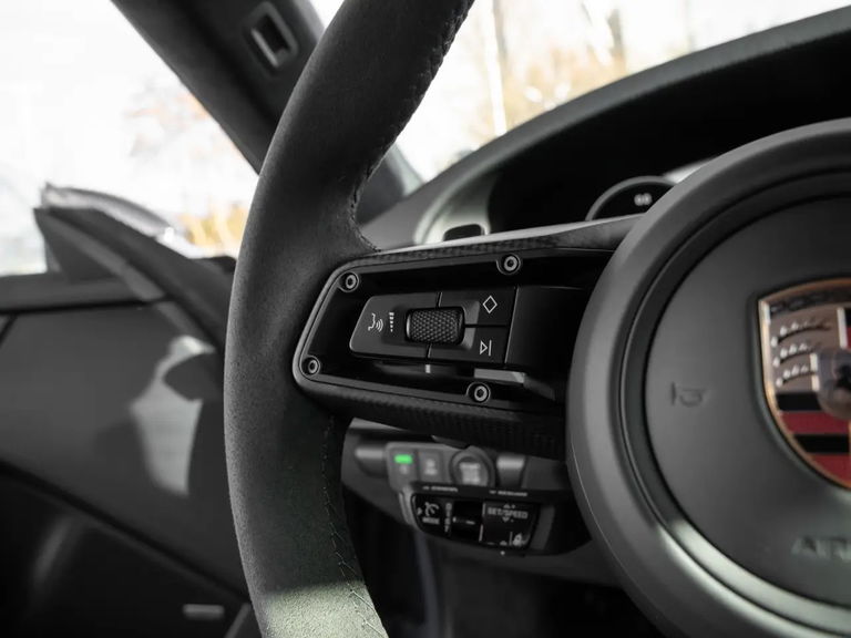 Porsche 992.2 Carrera 4 GTS