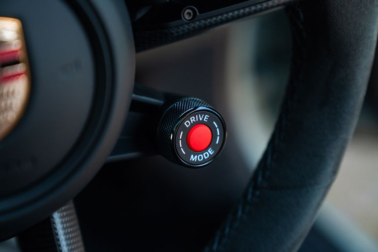 Porsche 992.2 Carrera GTS