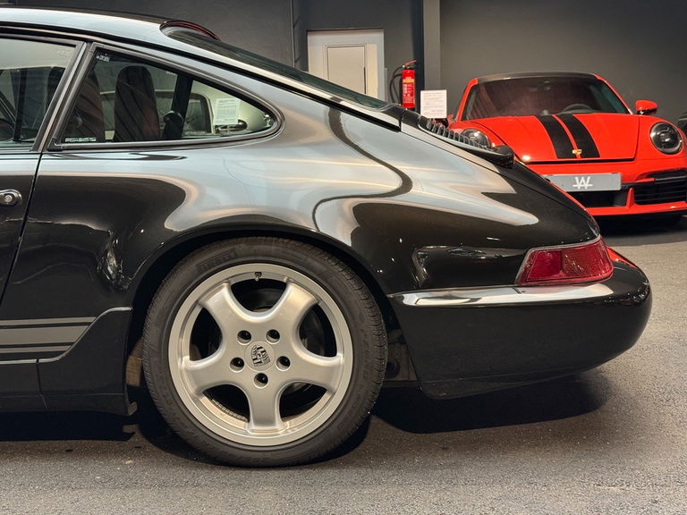 Porsche 964 Carrera 4