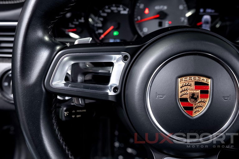 Porsche 991.2 Carrera GTS