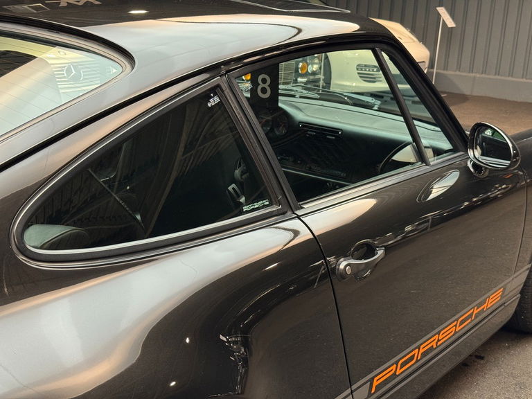 Porsche 964 Carrera 4