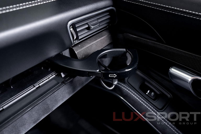 Porsche 991.2 Carrera GTS