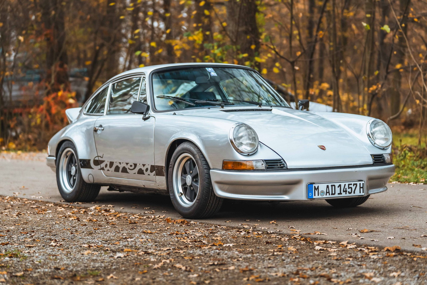 Porsche 911 S (F-Modell) 1967 - elferspot.com - Marketplace for