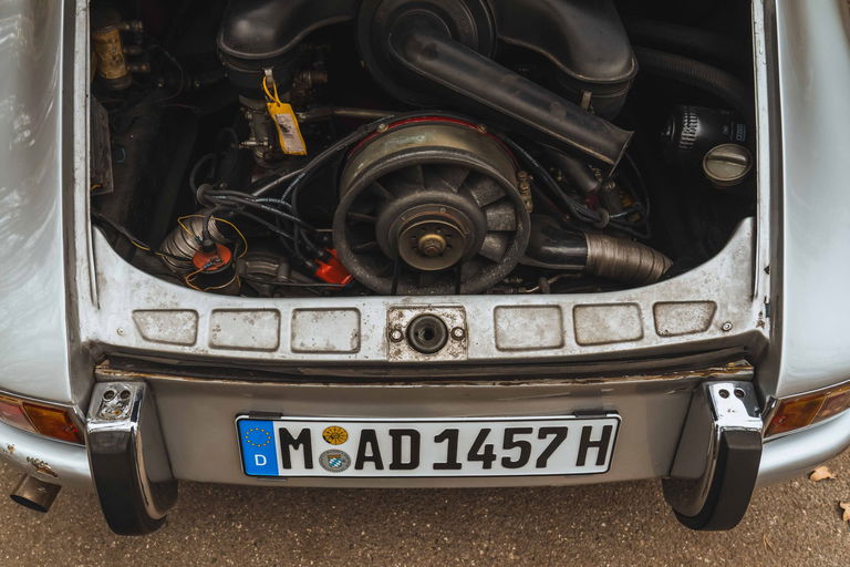 Porsche 911 S (F-Modell)