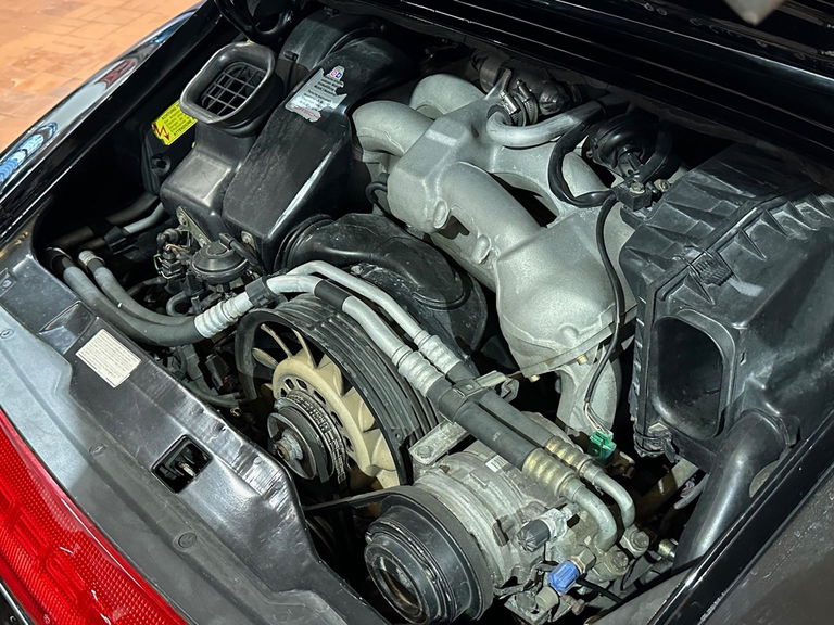 Porsche 993 Carrera 4S