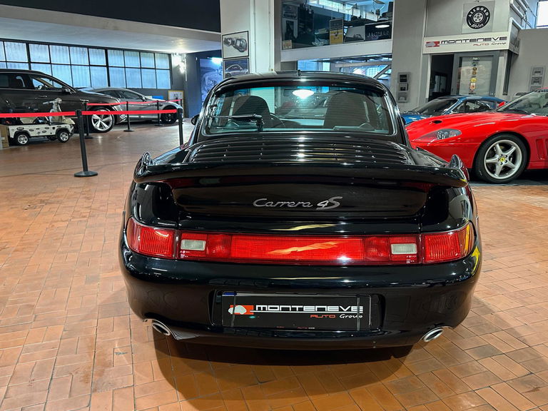 Porsche 993 Carrera 4S