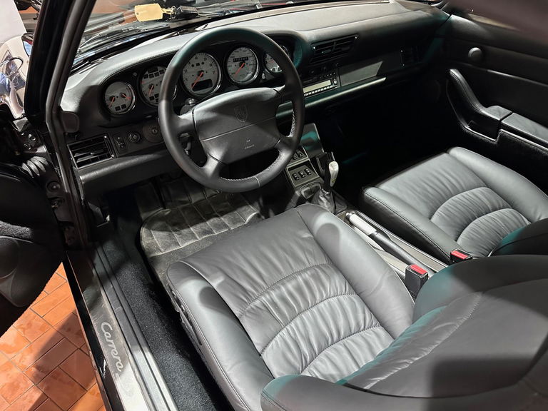 Porsche 993 Carrera 4S