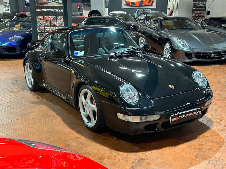 Porsche 993 Carrera 4S