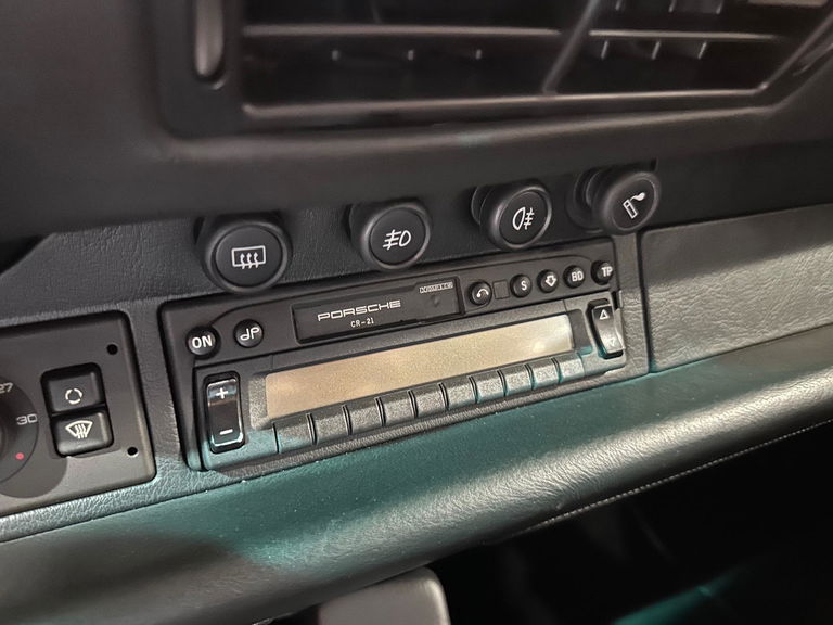 Porsche 993 Carrera 4S