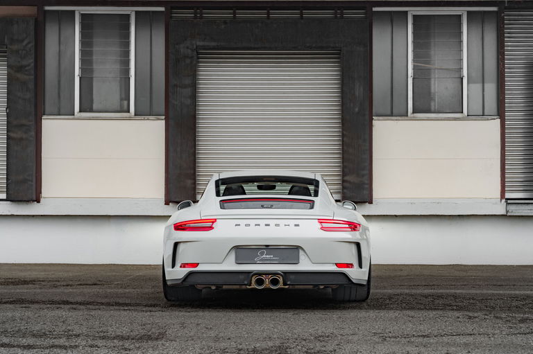 Porsche 991.2 GT3 Touring
