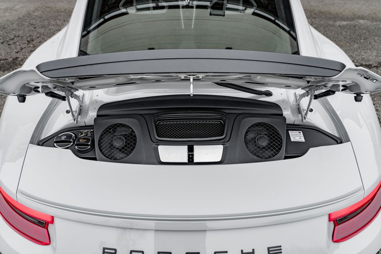 Porsche 991.2 GT3 Touring