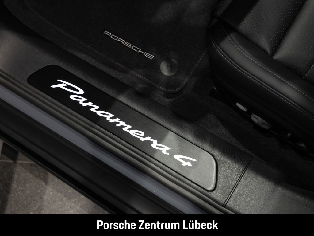Porsche Panamera 4 E-Hybrid