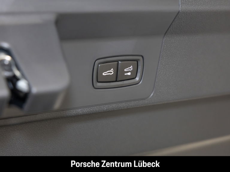 Porsche Panamera 4 E-Hybrid