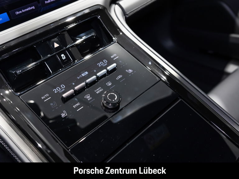 Porsche Panamera 4 E-Hybrid