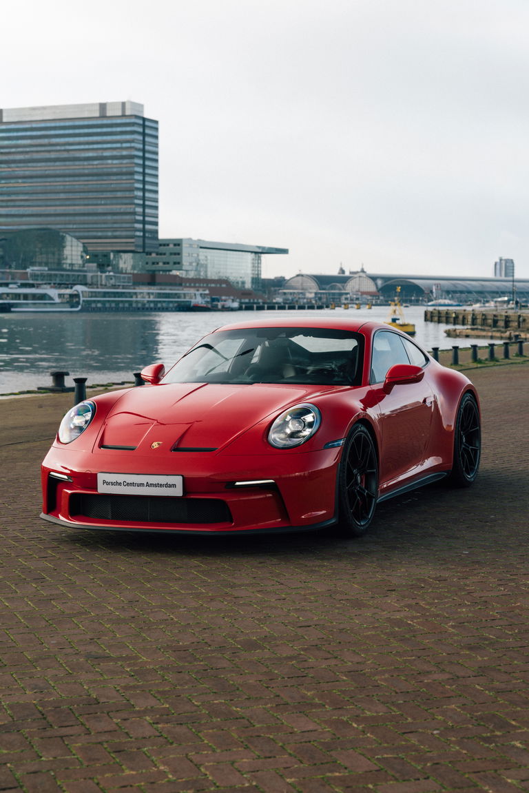 Porsche 992 GT3 Touring