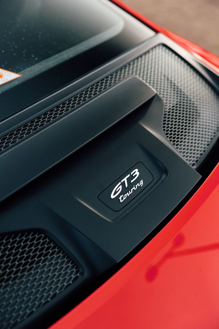 Porsche 992 GT3 Touring