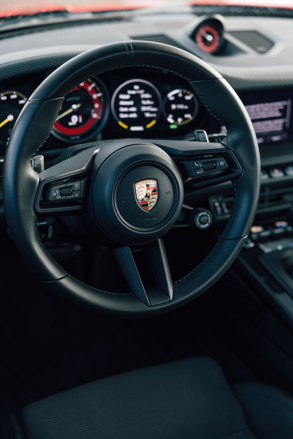 Porsche 992 GT3 Touring