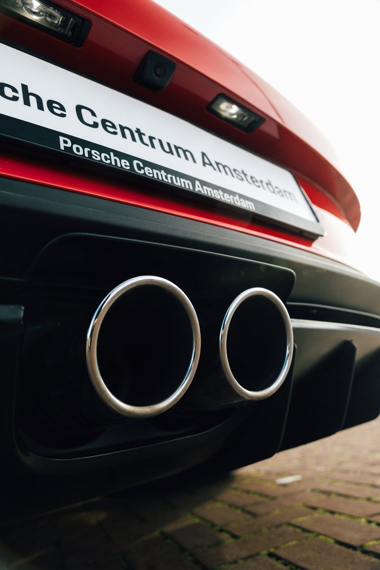 Porsche 992 GT3 Touring