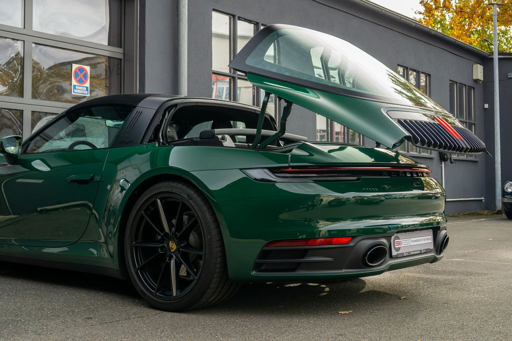 Porsche 992 Targa 4