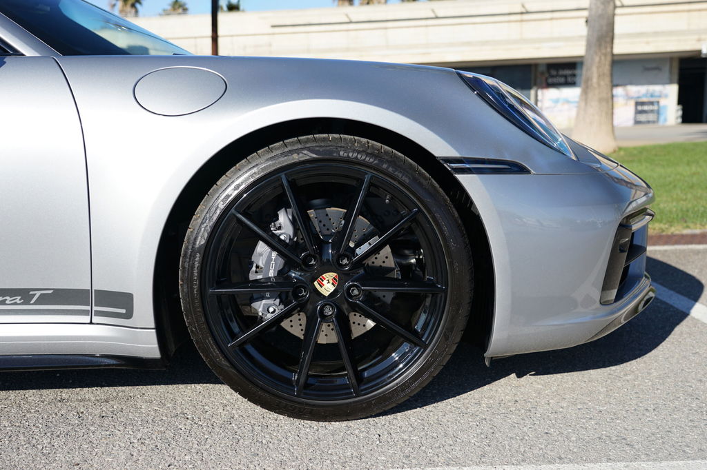 Porsche 992 Carrera T