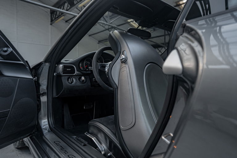 Porsche 997.2 Carrera GTS