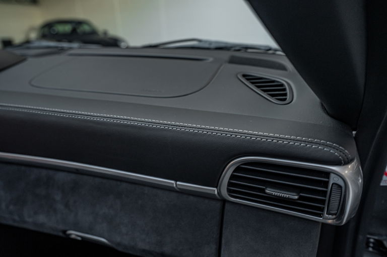 Porsche 997.2 Carrera GTS