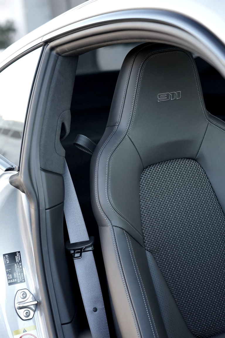 Porsche 992 Carrera T