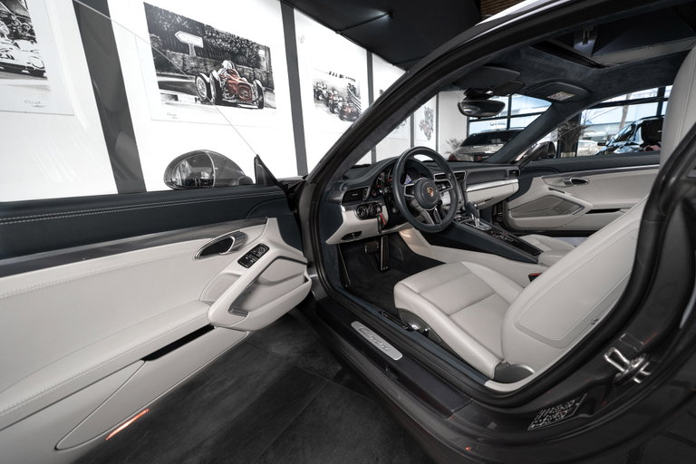 Porsche 991.2 Carrera