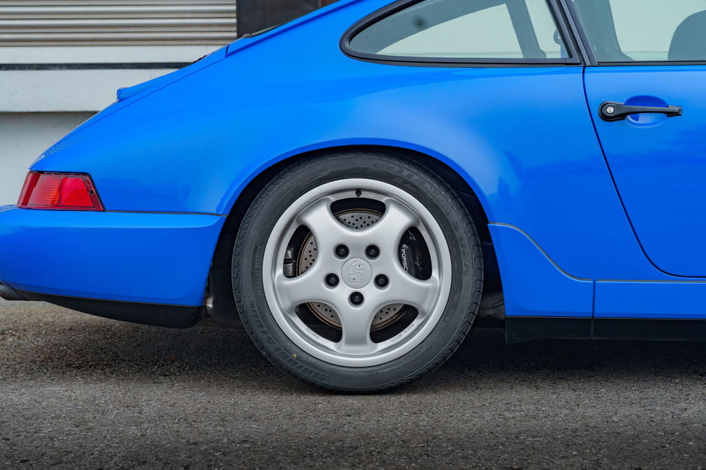 Porsche 964 Carrera RS