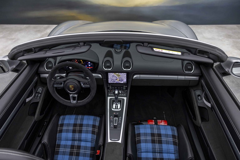 Porsche 718 Spyder