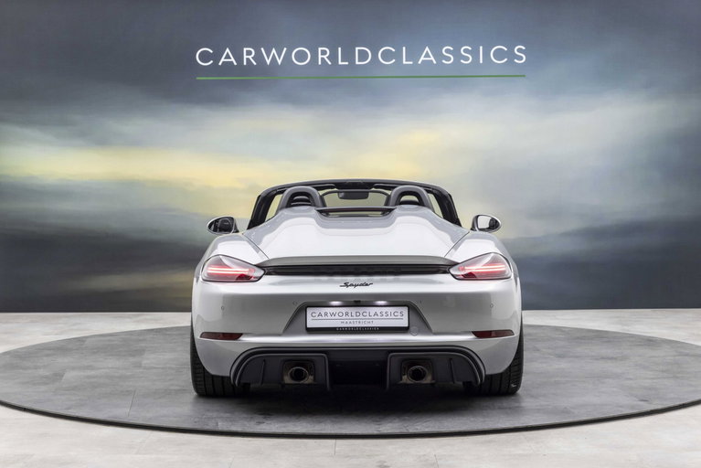 Porsche 718 Spyder