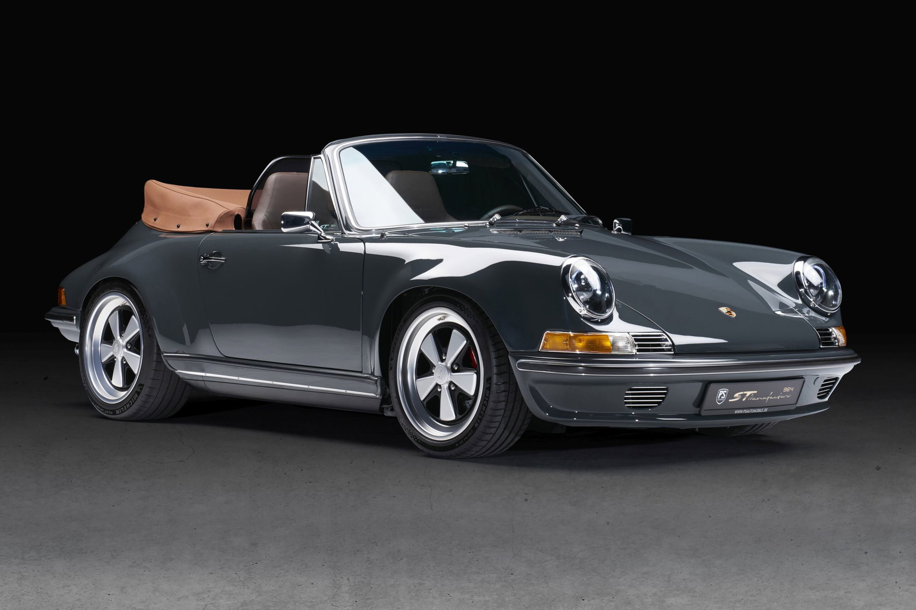 暁月ページ② Porsche 911 Backdate 1992 - elferspot.com - Marketplace for