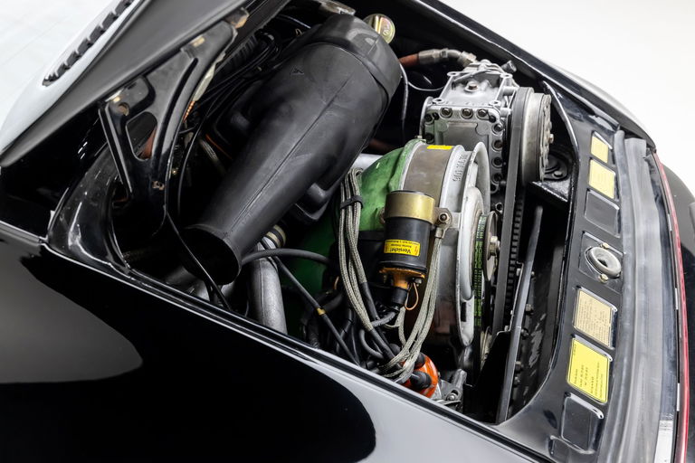 Porsche 911 Carrera (US)