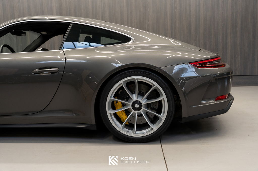 Porsche 991 GT3 Touring