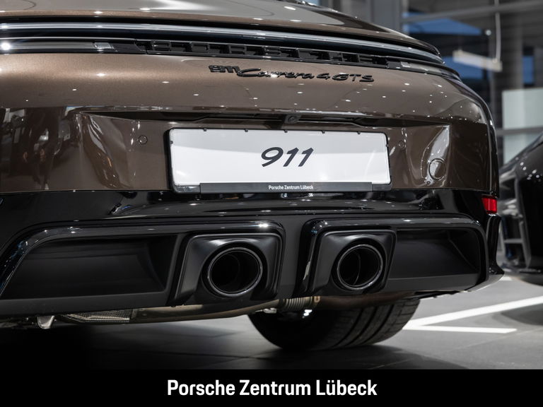 Porsche 992.2 Carrera 4 GTS