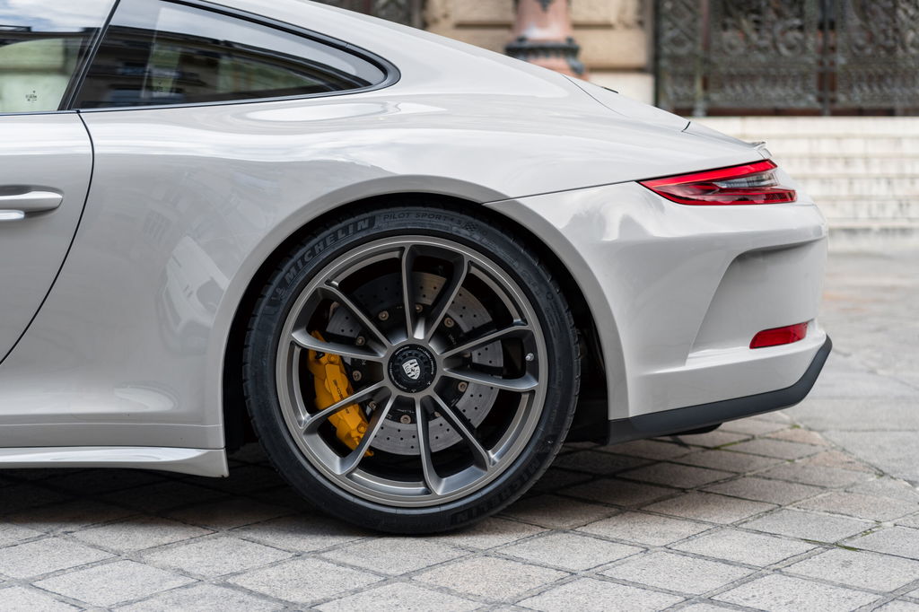 Porsche 991 GT3 Touring