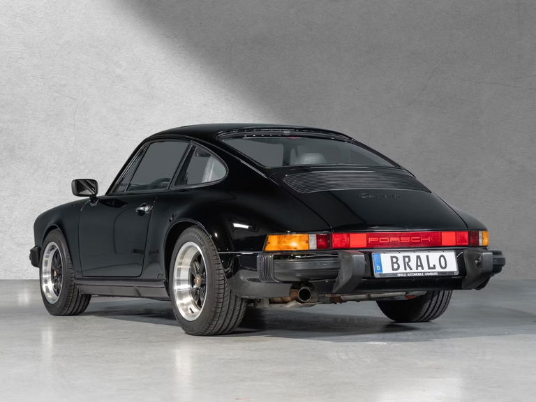 Porsche 911 Carrera 3.2